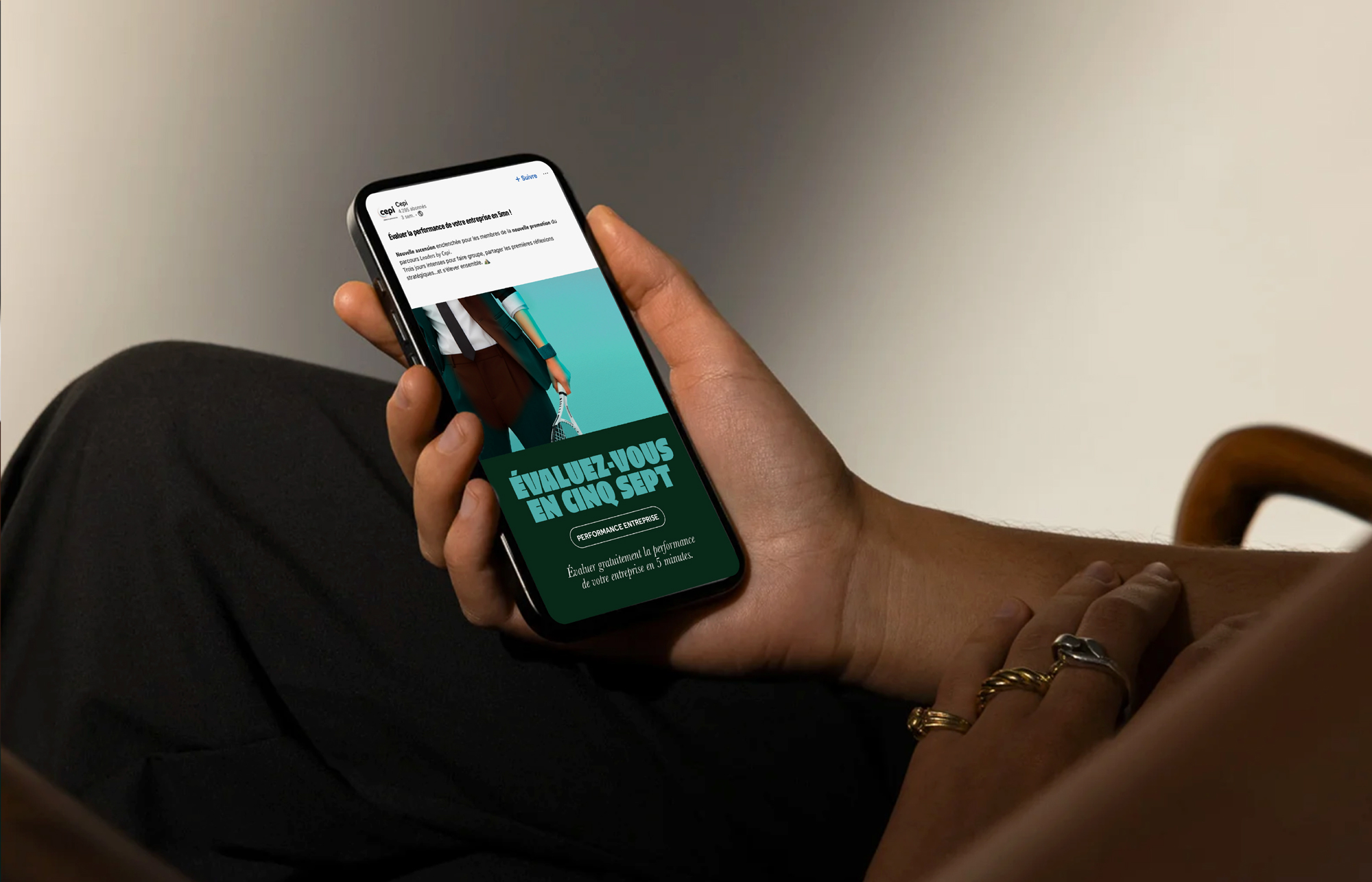 CEPI vous performer, notre discipline préférée. site internet smartphone. Évaluez-vous en cinq sept. Plateforme de marque Identité visuelle Design graphique web design Direction Artistique Conception rédaction Création Little Big Idea