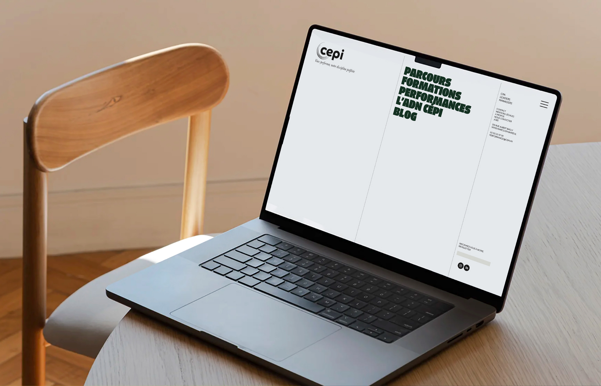CEPI vous performer, notre discipline préférée. Ordinateur portable. Plateforme de marque Identité visuelle Design graphique site internet web design Direction Artistique Conception rédaction Création Little Big Idea